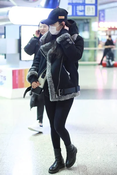 Taiwanese Musician Actress Nana Yang Ouyang Nana Arrives Beijing Capital — Stock Fotó