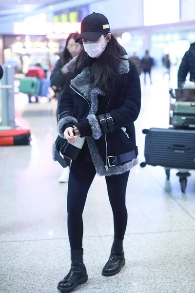 Musicista Attrice Taiwanese Nana Yang Ouyang Nana Arriva All Aeroporto — Foto Stock