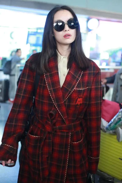 Chinese Actress Arrives Beijing Capital International Airport Departure Beijing China — Stock Photo, Image