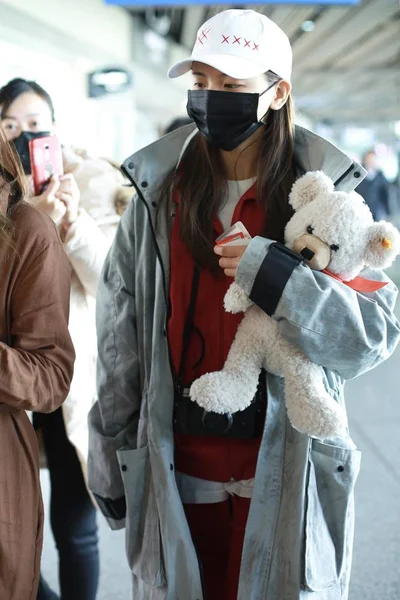 Yang Chaoyue Din Grupul Chinez Rocket Girls 101 Ajunge Aeroportul — Fotografie, imagine de stoc