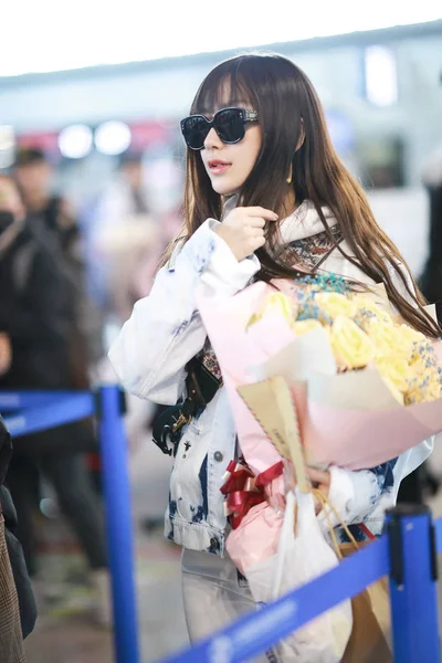 Hong Kong Actress Angelababy Pictured Arriving Airport Shanghai China February — Stock Photo, Image