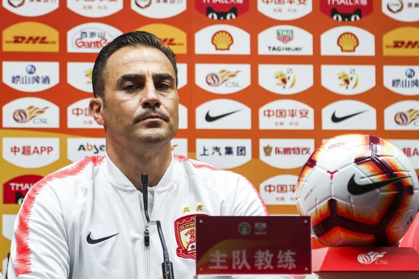 Kepala Pelatih Fabio Cannavaro Dari Guangzhou Evergrande Taobao Menghadiri Konferensi — Stok Foto