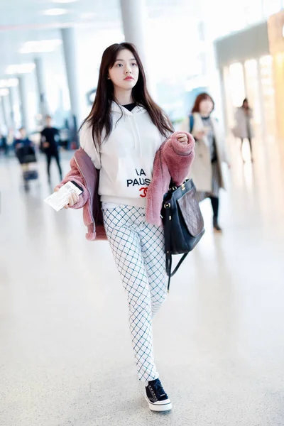Китайська Актриса Желе Lin Або Lin Yun Зображений Аеропорту Шанхаї — стокове фото