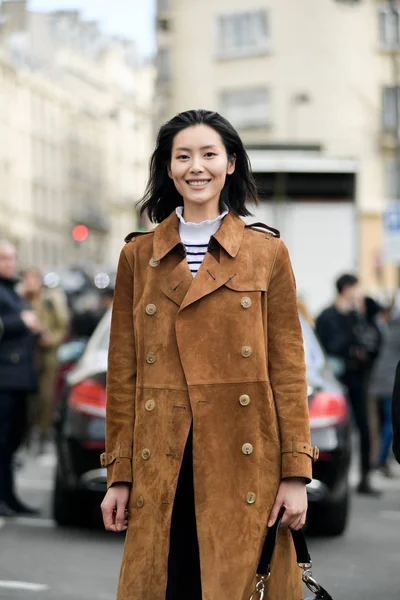 Das Chinesische Model Liu Wen Kommt Zur Chole Modenschau Während — Stockfoto