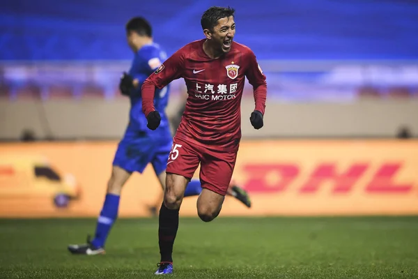 Uzbek Football Player Odil Ahmedov Left Shanghai Sipg Celebrates Scoring — Stock Photo, Image