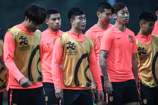 Ποδοσφαιριστές Της Ομάδας Taobao Γκουοάν Guangzhou Της Κίνας Λάβει Μέρος — Φωτογραφία Αρχείου