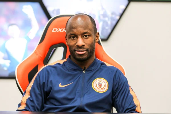 Footballeur Anglais Sone Aluko Beijing Renhe Participe Une Conférence Presse — Photo