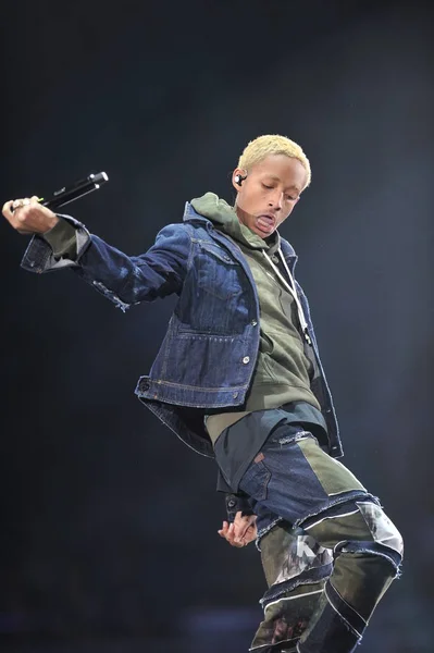 Kína-Beijing 2018 Tmall gyűjtemény Térkép Jaden Smith — Stock Fotó