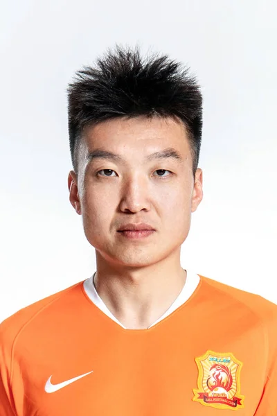 Retrato Jogador Futebol Chinês Chao Wuhan Zall Para Superliga Associação — Fotografia de Stock