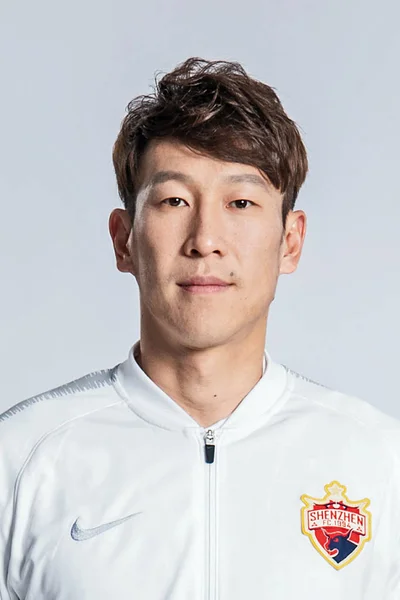 Exclusive Portrait Chinese Soccer Player Guan Zhen Shenzhen Untuk Liga — Stok Foto