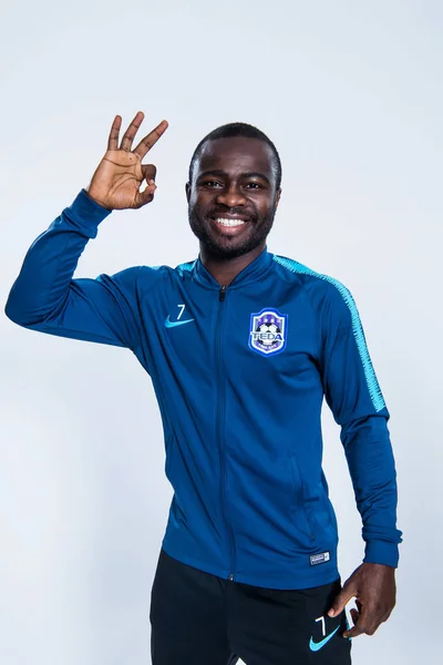 Exclusive Portret Ghański Piłkarz Frank Opoku Acheampong Tianjin Teda 2019 — Zdjęcie stockowe