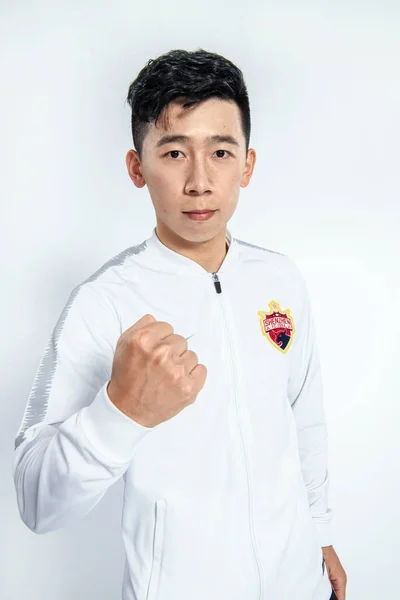 Exclusif Portrait Footballeur Chinois Chen Fujun Shenzhen Pour Super Ligue — Photo