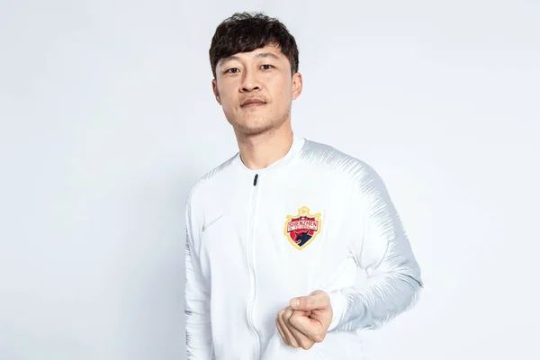 Exklusiva Porträtt Kinesiska Fotbollspelare Cui Min Shenzhen För 2019 Kinesiska — Stockfoto