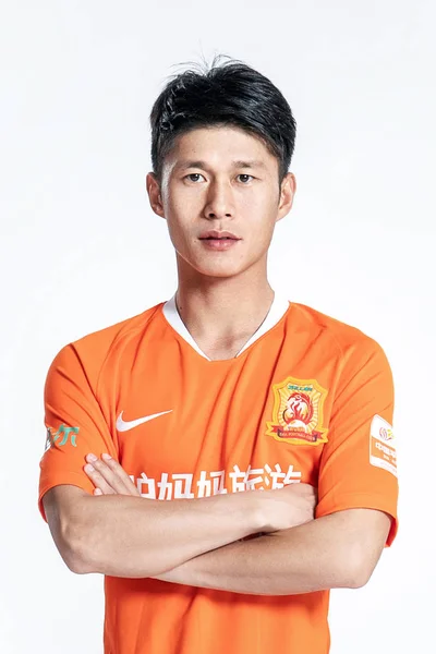 Ексклюзивні Портрет Китайський Футболіста Tong Xiaoxing Ухань Zall Юнайтед 2019 — стокове фото