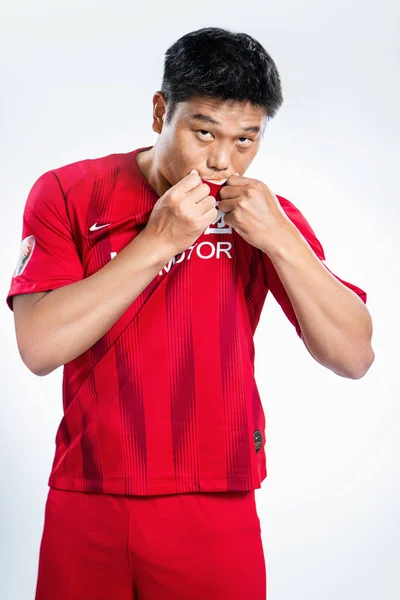 Exclusive Cai Huikang Shanghai Sipg Poses Filming Session Official Portraits — Stock Photo, Image