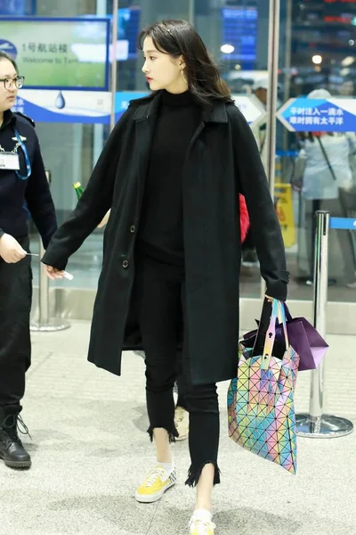 Chinese Actress Guan Xiaotong Arrives Beijing Capital International Airport Beijing — Stock Photo, Image