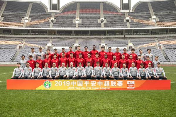 Ексклюзивні Китай Гравців Хебей Fortune Юнайтед Позувати Групу Постріл Під — стокове фото