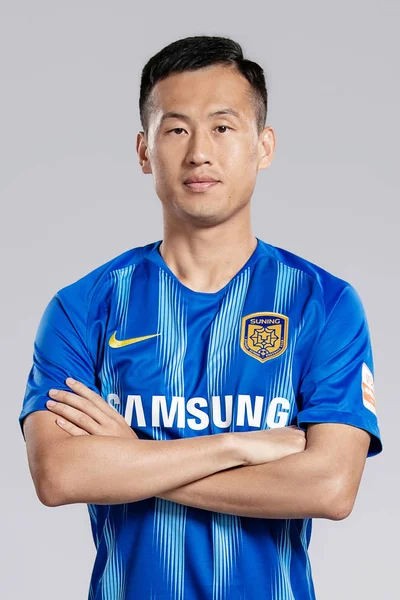 Potret Pemain Sepak Bola Cina Tian Yinong Dari Jiangsu Suning — Stok Foto