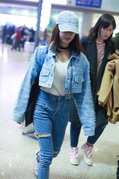 Taiwanese Singer Jolin Tsai Arrives Beijing Capital International Airport Departure — Stock Photo, Image