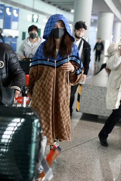 Chinese Actress Lareina Song Song Zuer Arrives Beijing Capital International — Stock Photo, Image