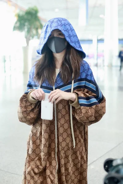 Aktris Tiongkok Lareina Song Atau Song Zuer Tiba Bandar Udara — Stok Foto