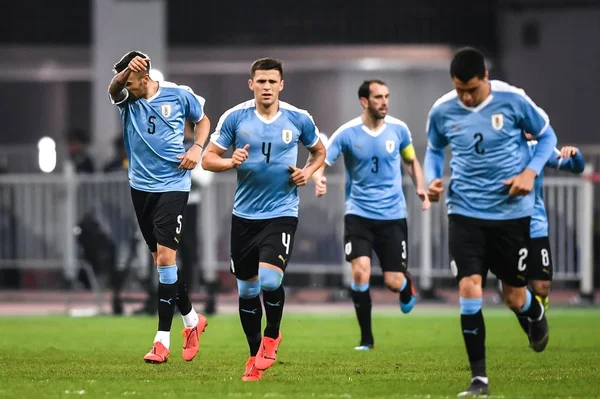 Kína kupa Uruguay Vs Üzbegisztán — Stock Fotó