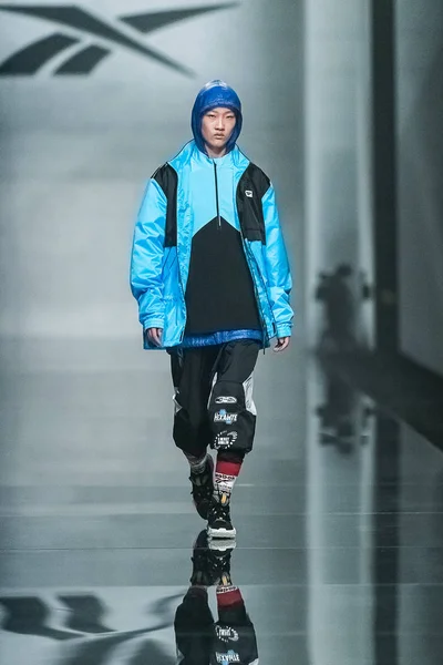 CHINA SHANGHAI FASHION WEEK FALL / WINTER 2019 — Stok Foto