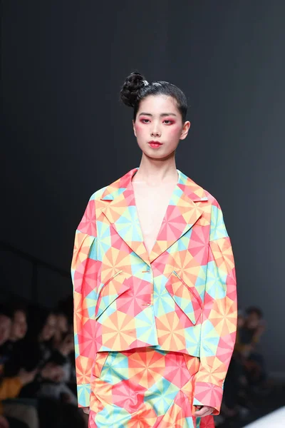 Kina Beijing mode vecka höst/vinter 2019 — Stockfoto