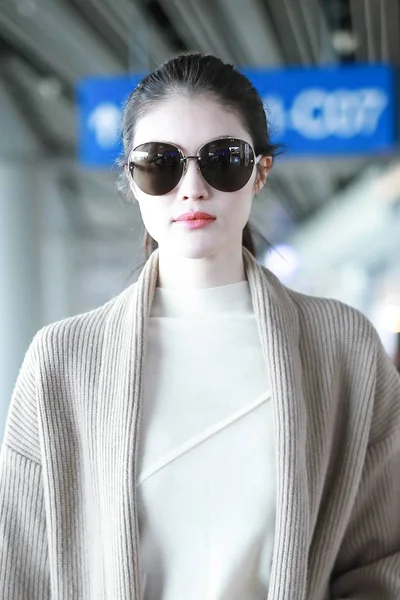 Supermodelo China Sui Llega Aeropuerto Internacional Beijing Capital Antes Salida — Foto de Stock