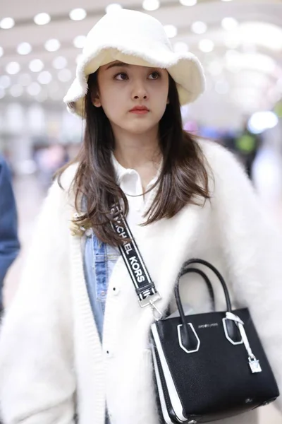 Kínai Színésznő Lareina Song Vagy Song Zuer Megérkezik Pekingi Főváros — Stock Fotó