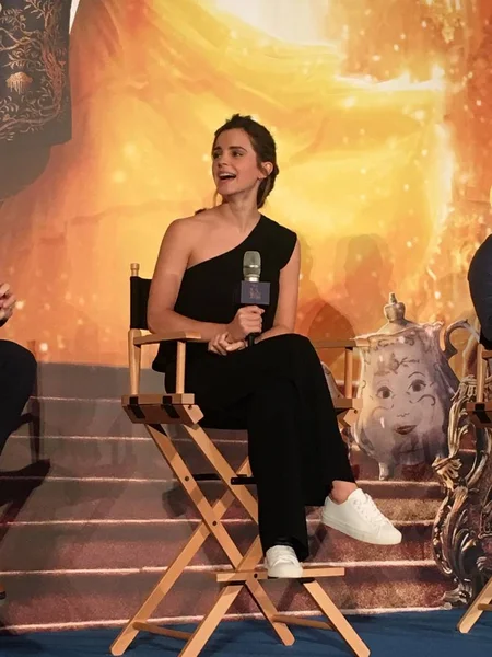 Britse Actrice Emma Watson Woont Een Persconferentie Voor Haar Nieuwe — Stockfoto