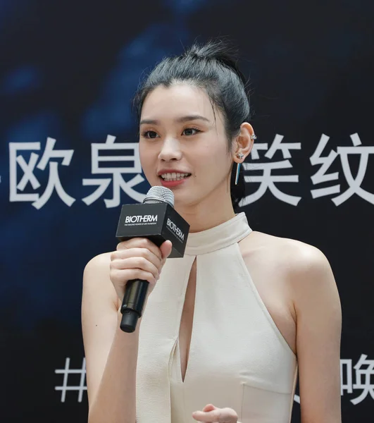 中国のモデル Mengyao として知られている 南京市で Biotherm のプロモーションイベントに出席します 東中国の江蘇省 月2019 — ストック写真