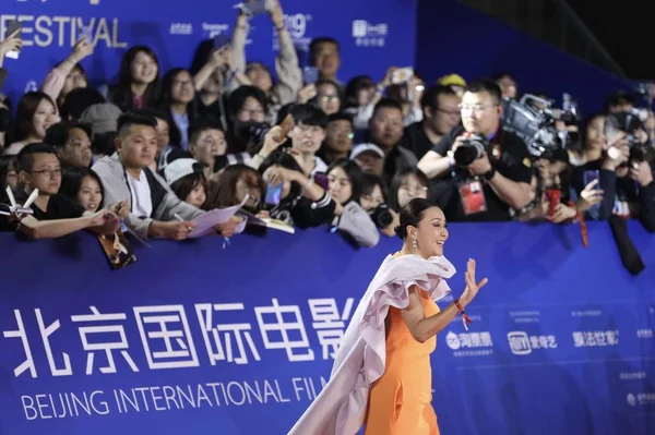 Hong Kong Actress Carina Lau Poses She Arrives Red Carpet — Stock Photo, Image