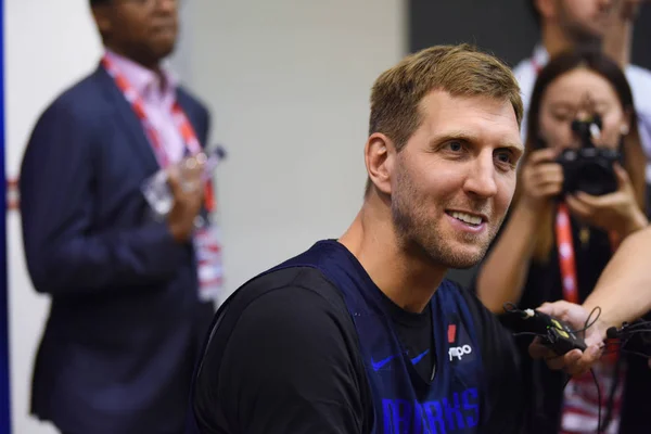 Jugador Baloncesto Alemán Dirk Nowitzki Asiste Séptimo Día Consecutivo Los — Foto de Stock