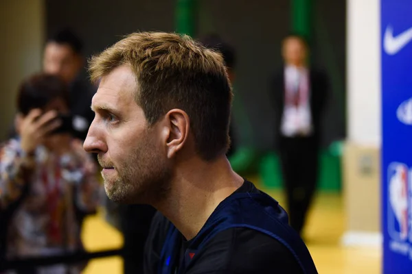 Jugador Baloncesto Alemán Dirk Nowitzki Asiste Séptimo Día Consecutivo Los — Foto de Stock