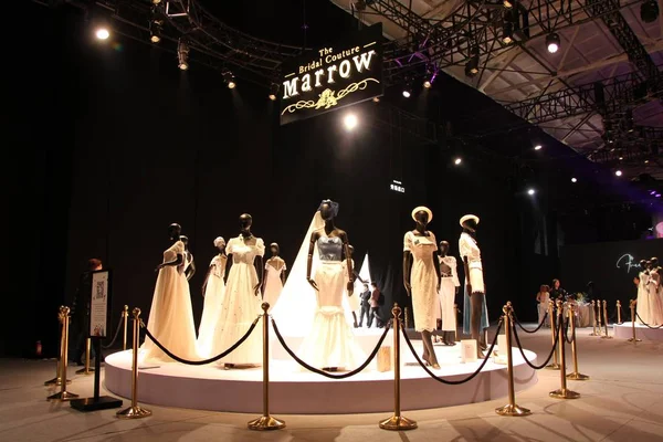 Nuove Creazioni Sono Esposte Allo Stand Marrow Durante Shanghai Fashion — Foto Stock