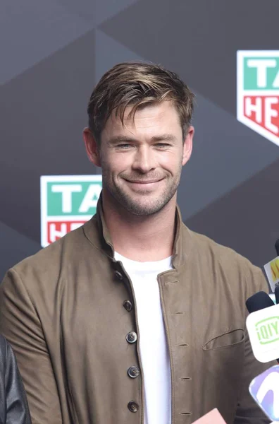 Australischer Schauspieler Chris Hemsworth Besucht Eine Werbeveranstaltung Für Tag Heuer — Stockfoto