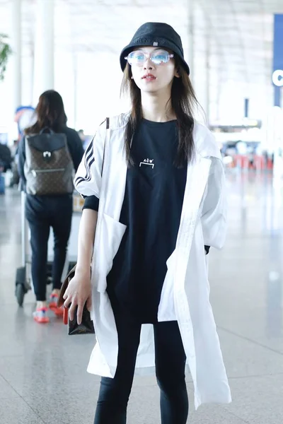 Chinese Actrice Jinyan Arriveert Internationale Luchthaven Beijing Capital Peking China — Stockfoto