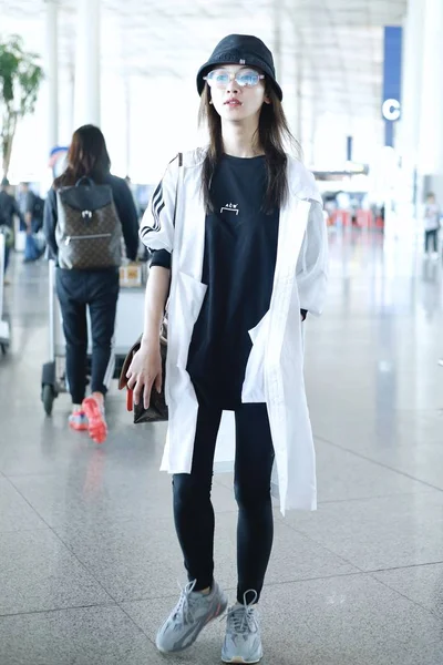 Chinese Actrice Jinyan Arriveert Internationale Luchthaven Beijing Capital Peking China — Stockfoto