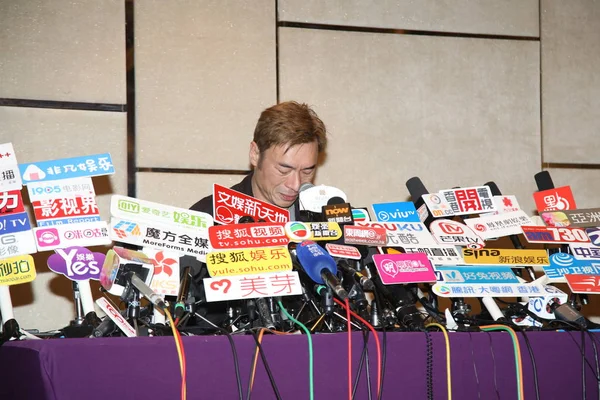 China Hong Kong Andy Hui engañando a la esposa Sammi Cheng — Foto de Stock