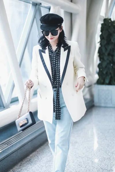Chinese Actrice Jing Tian Arriveert Internationale Luchthaven Chengdu Shuangliu Chengdu — Stockfoto