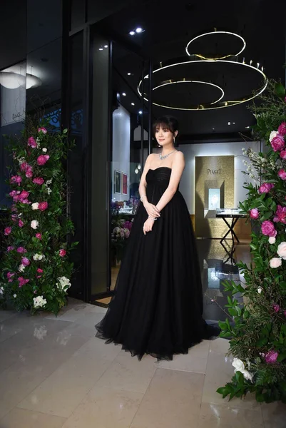 2019年4月24日 台湾女演员兼歌手阿迪 安一轩出席在台湾台北举行的皮亚吉品牌活动 — 图库照片