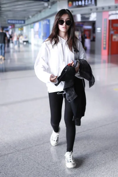 Actrice Chinoise Jelly Lin Lin Yun Arrive Aéroport International Pékin — Photo