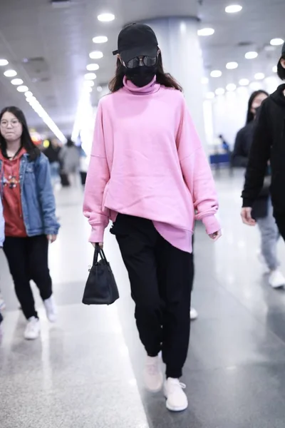 Atriz Chinesa Tiffany Tang Tang Yan Chega Aeroporto Internacional Capital — Fotografia de Stock