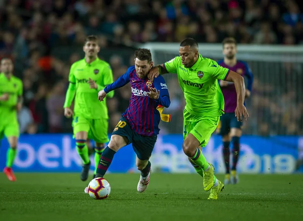 Lionel Messi Balra Barcelona Kihívások Rober Levante Során Fordulóban Mérkőzést — Stock Fotó