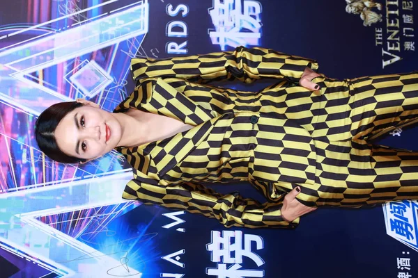 Ella Chen Chia Hwa Groupe Taïwanais Filles Pose Alors Arrive — Photo