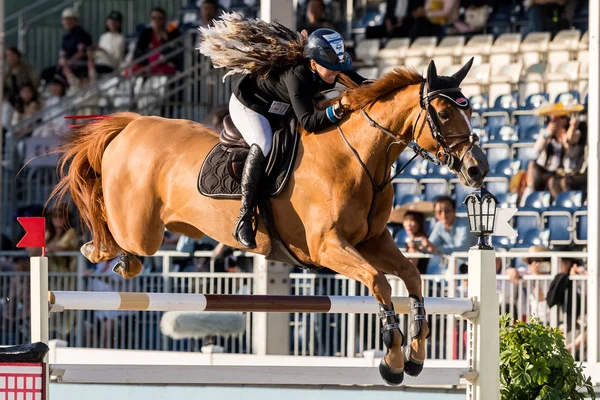 Jezdecké Soupeří Csi5 Tabulce Proti Hodinám Skáčou Během Grand Prix — Stock fotografie