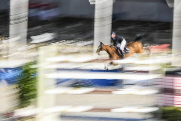 Equestre Compete Csi5 60M Tabela Contra Relógio Com Jump Durante — Fotografia de Stock