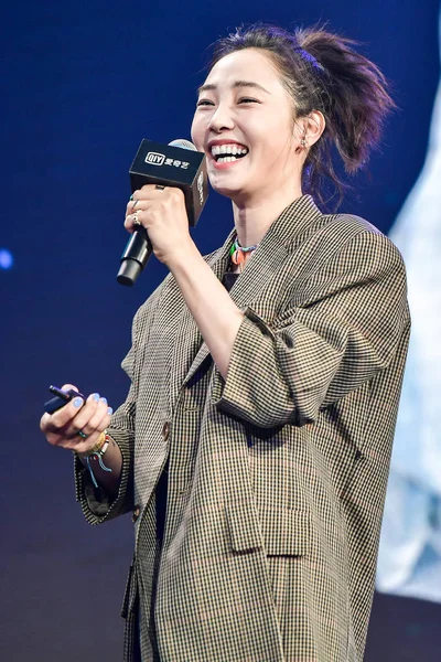 2019年5月9日 中国女演员白白河出席在中国北京举行的2019年艺艺世界大会 — 图库照片