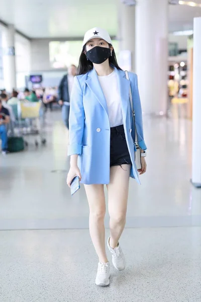 CINA PECHINO AEROPORTO MICHELLE CHEN — Foto Stock